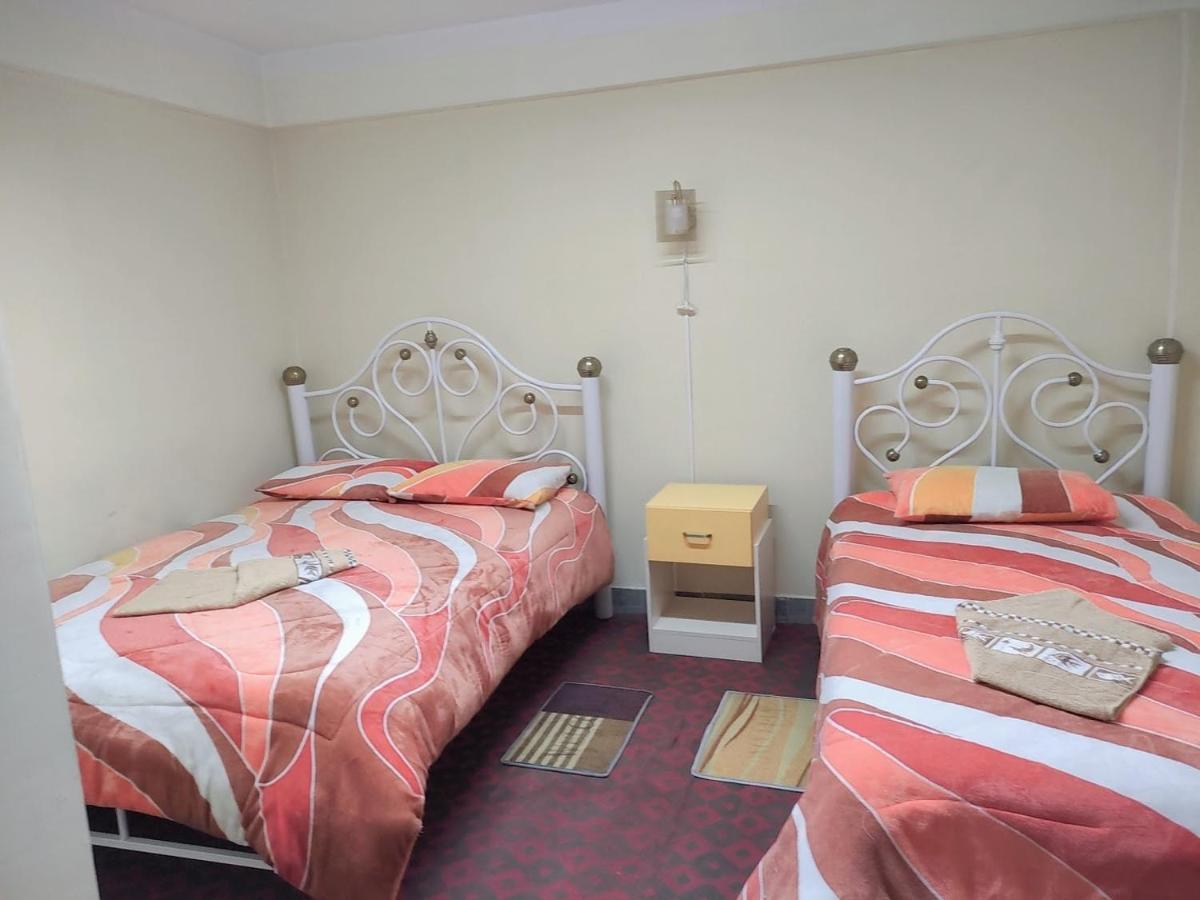 Hostal La Realeza Потосі Екстер'єр фото