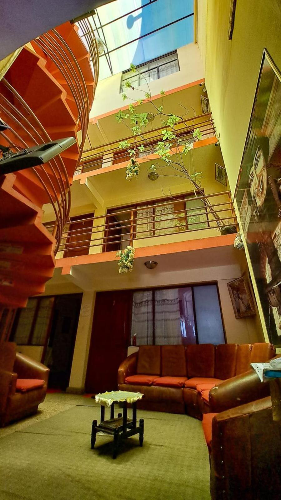 Hostal La Realeza Потосі Екстер'єр фото