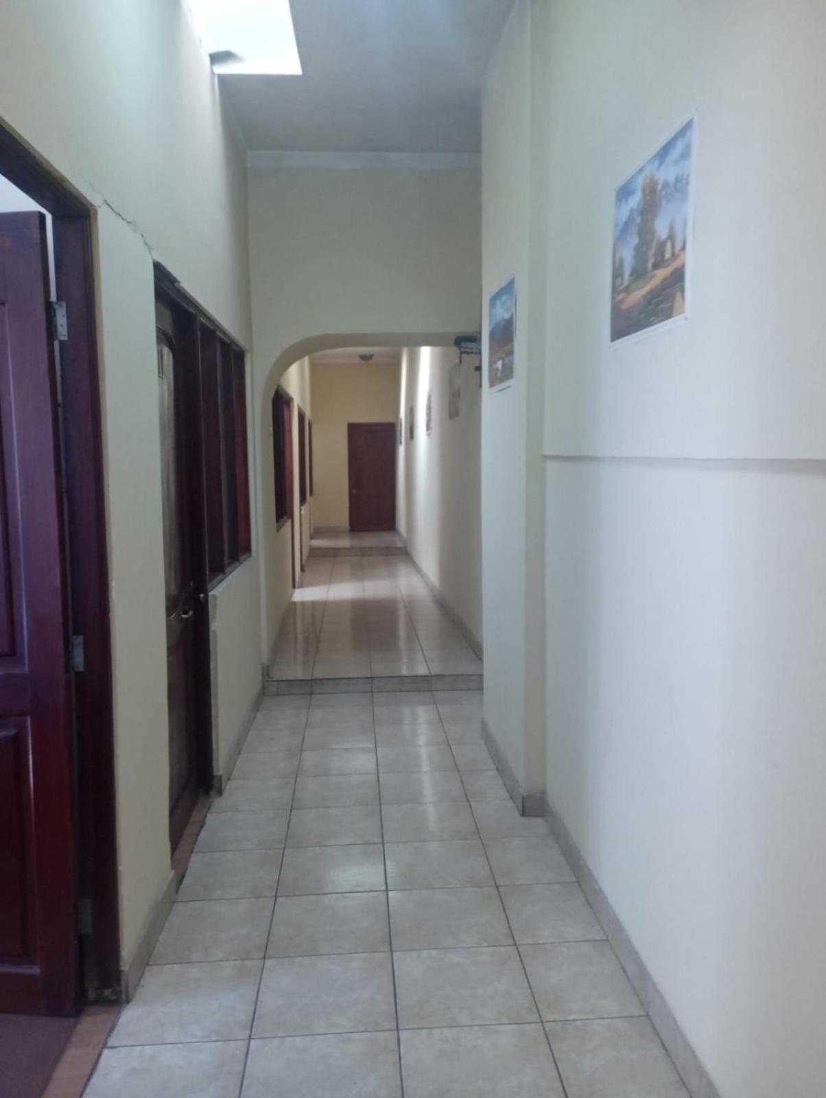 Hostal La Realeza Потосі Екстер'єр фото